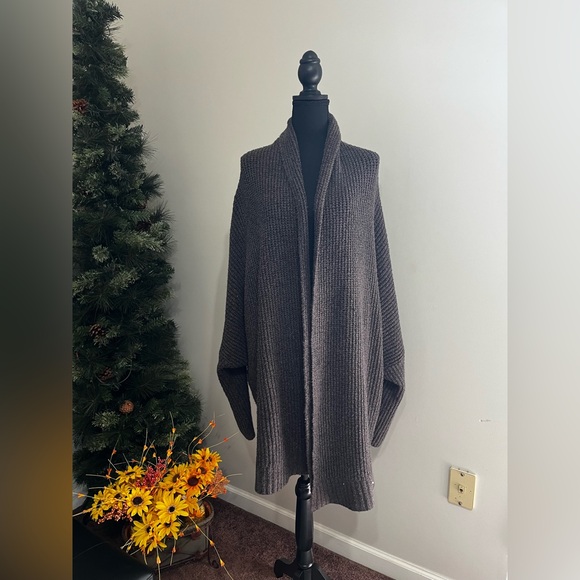 aerie Sweaters - Aerie Charcoal Knit Sweater